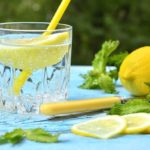 Полезные свойства воды с лимоном